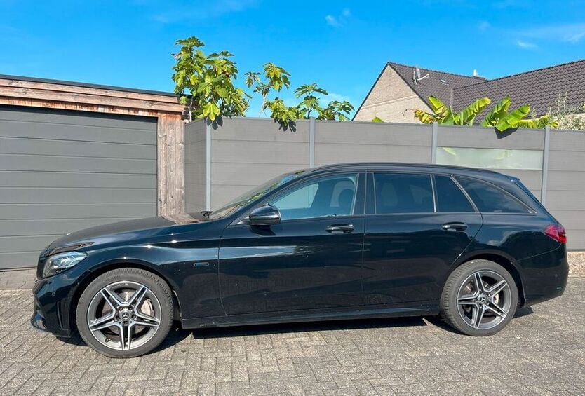 C 300