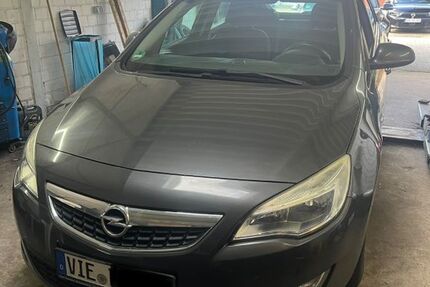 Opel Astra 170.000 km 1.999 &euro; Grefrath 47929