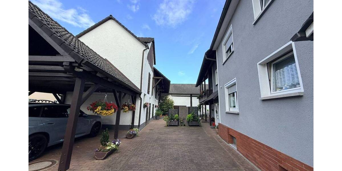 Mehrfamilienhaus, Wohnhaus Friedberg Dorheim - 9 Zimmer, 328 m&sup2;, 799.000&euro; | Angebot:26869001
