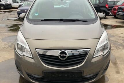 Opel Meriva 78.231 km 5.200 € Mannheim 68229