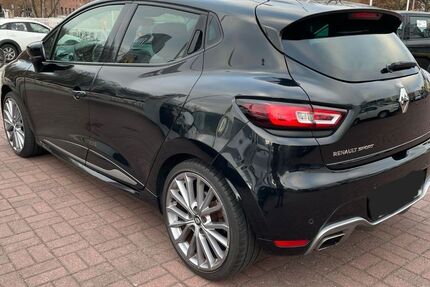 Renault Clio 64.000 km 13.900 &euro; Berlin 10627