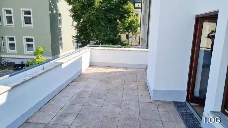 Mehrfamilienhaus, Wohnhaus Regensburg Innenstadt - 1 Zimmer, 1.350.000&euro; | Angebot:25776602