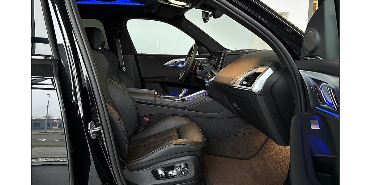 BMW XM 50e 23 Zoll Umbau VOLL Black 9.900 km 117.790 &euro; Stade 21682