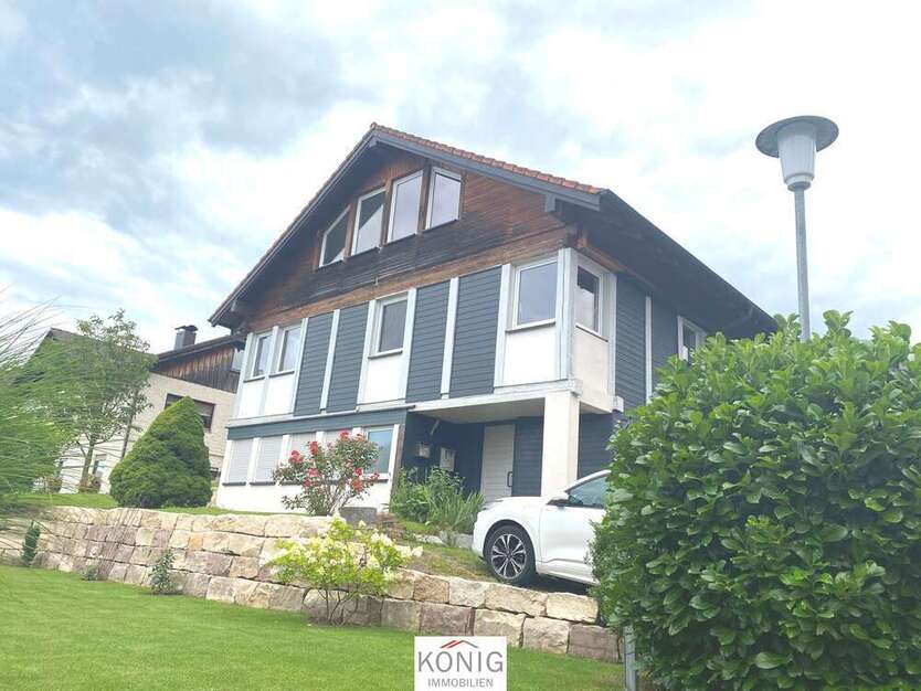 Haus zum Kaufen in Neuffen 450.000 € 263.28 m²