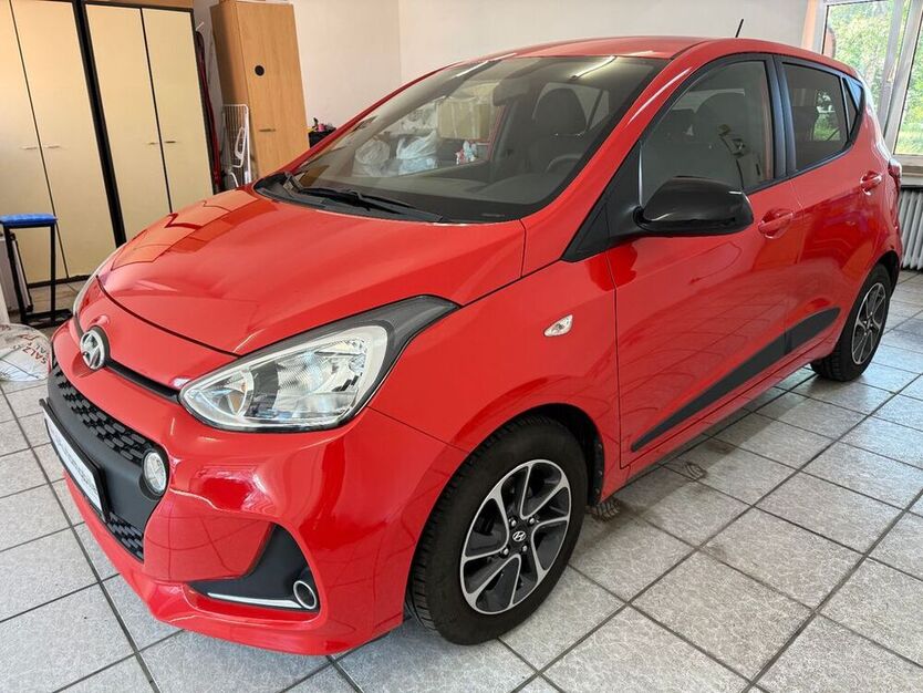 i10