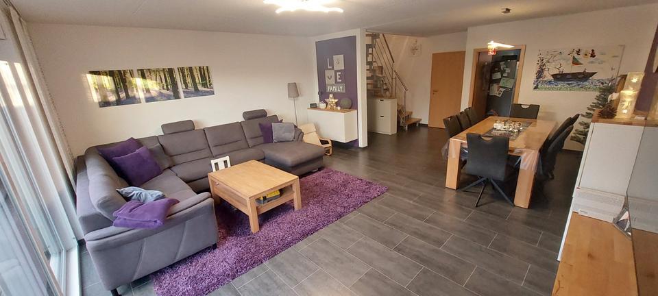 Energiesparendes 5-Zimmer Haus DHH in Essen Karnap zimmer