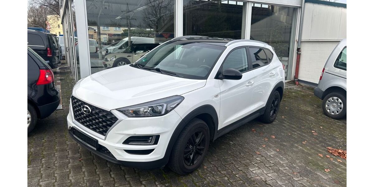 Hyundai TUCSON 67.000 km 12.990 € Bochum 44879