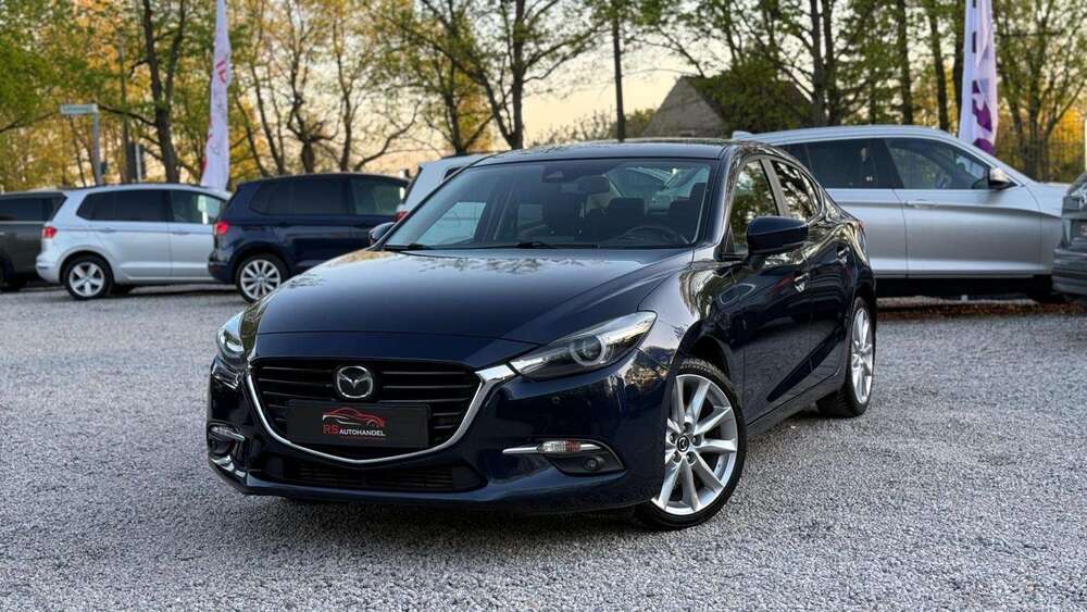 Mazda 3 162.000 km 9.999 &euro; Berlin 13158