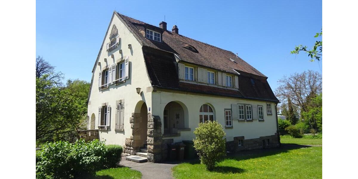 Villa Weißenburg in Bayern - 7 Zimmer, 140 m&sup2;, 1.750&euro; | Angebot:25175092