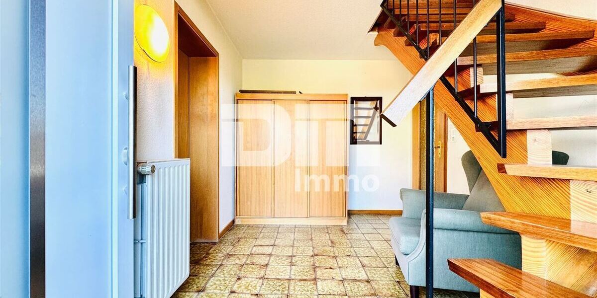 Gepflegte Doppelhaushälfte am Rüsteberg mit Panoramablick über Kassel mit Garten und Stellplatz - Doppelhaushälfte Niestetal | Angebot:27195528