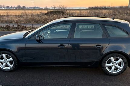 Audi A4 132.000 km 8.900 &euro; Wallerstein 86757