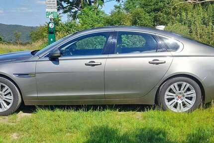 Jaguar XF 86.217 km 17.980 &euro; Nassau 56377