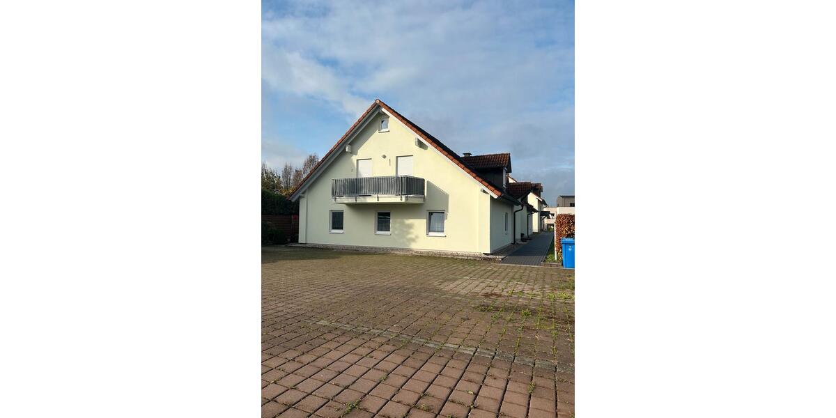 Erdgeschoßwohnung Bad Neustadt an der Saale - 3 Zimmer, 75 m&sup2;, 225.000&euro; | Angebot:23526947