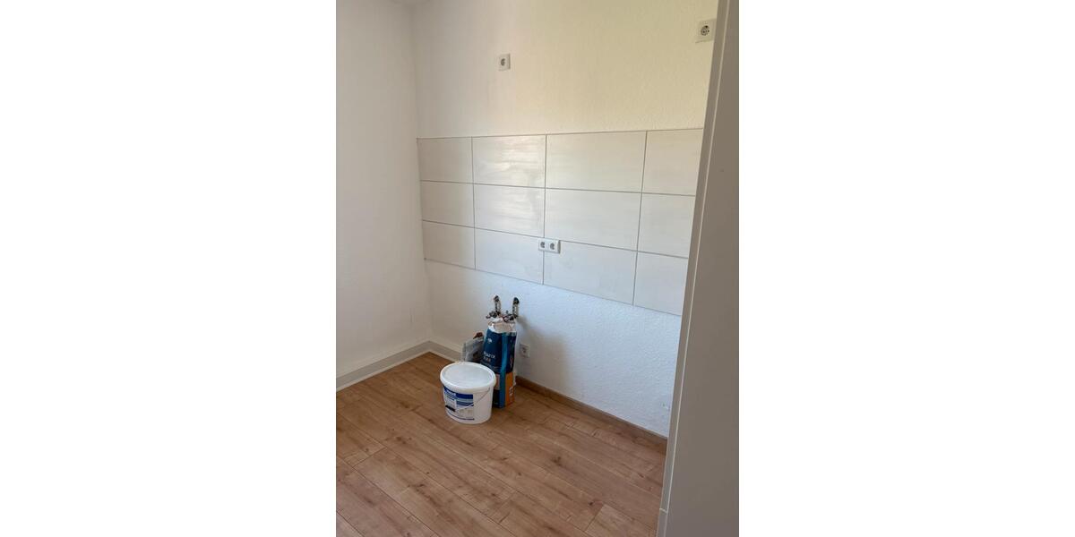 Dachgeschoßwohnung Bad Lausick - 1 Zimmer, 50 m&sup2;, 370&euro; | Angebot:26424658