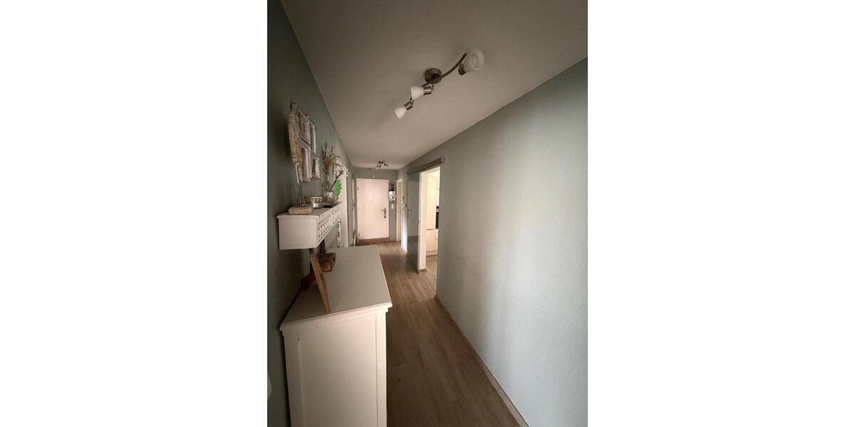 Erdgeschoßwohnung Leinfelden-Echterdingen Echterdingen - 4.5 Zimmer, 100 m&sup2;, 1.750&euro; | Angebot:26648050