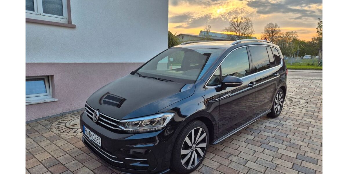 VW Touran 221.000 km 14.999 &euro; Bad Rappenu 74906