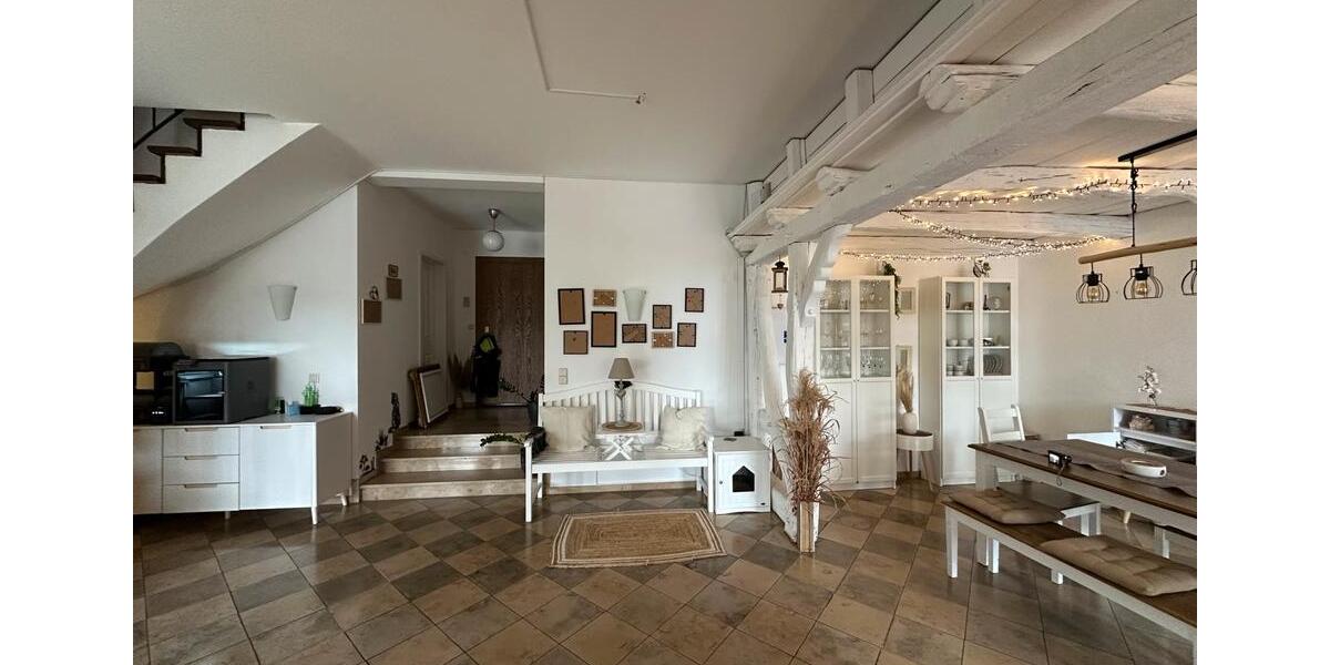 Etagenwohnung Münster Münster-Ost - 4 Zimmer, 169 m&sup2;, 1.450&euro; | Angebot:25894329