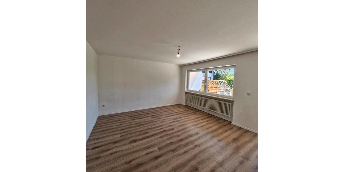 Reihenhaus Tüßling - 5 Zimmer, 110 m&sup2;, 1.390&euro; | Angebot:26300247