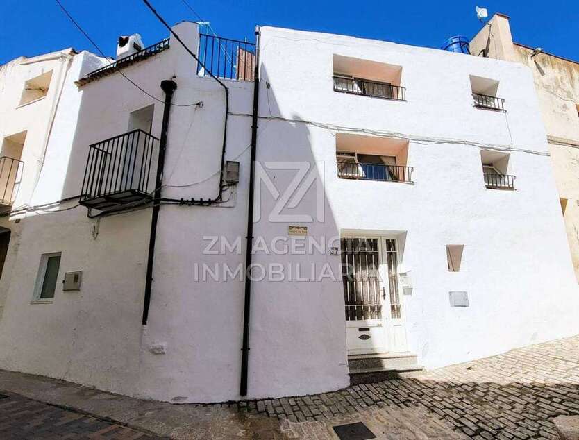 Haus zum Kaufen in Xert 50.000 € 108 m²