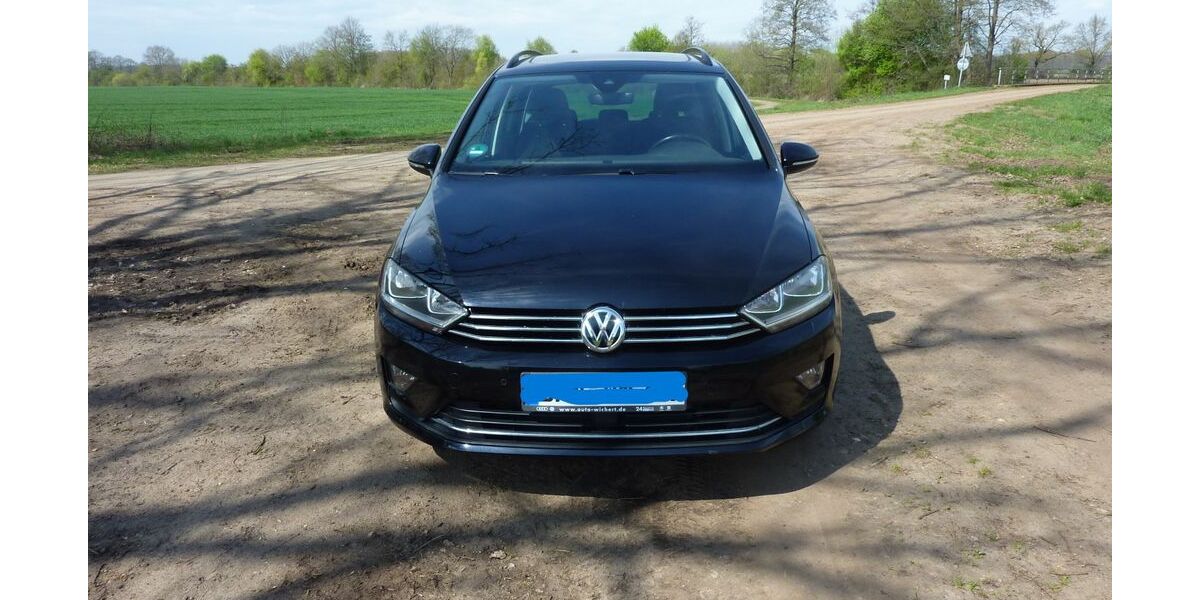 VW Golf Sportsvan 108.000 km 10.500 &euro; Luckau 29487