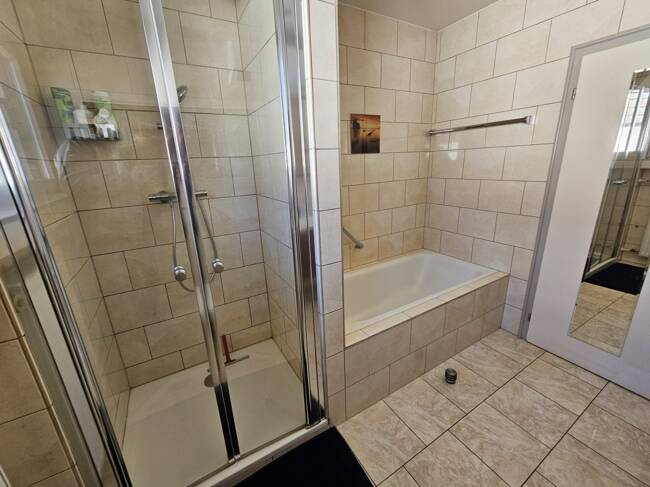 Einfamilienhaus Hellenthal - 7 Zimmer, 236 m&sup2;, 585.000&euro; | Angebot:26220581