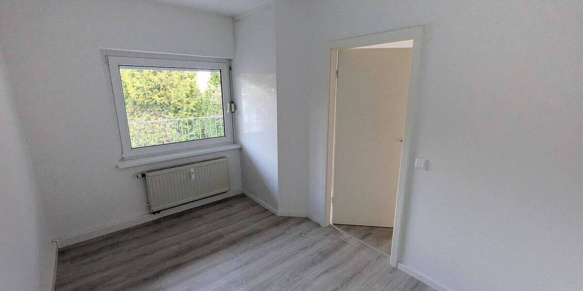 Etagenwohnung Burgstädt Burkersdorf - 2 Zimmer, 48 m&sup2;, 410&euro; | Angebot:26797180
