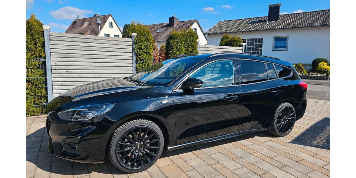 Ford Focus 80.000 km 16.000 &euro; Hofgeismar 34369