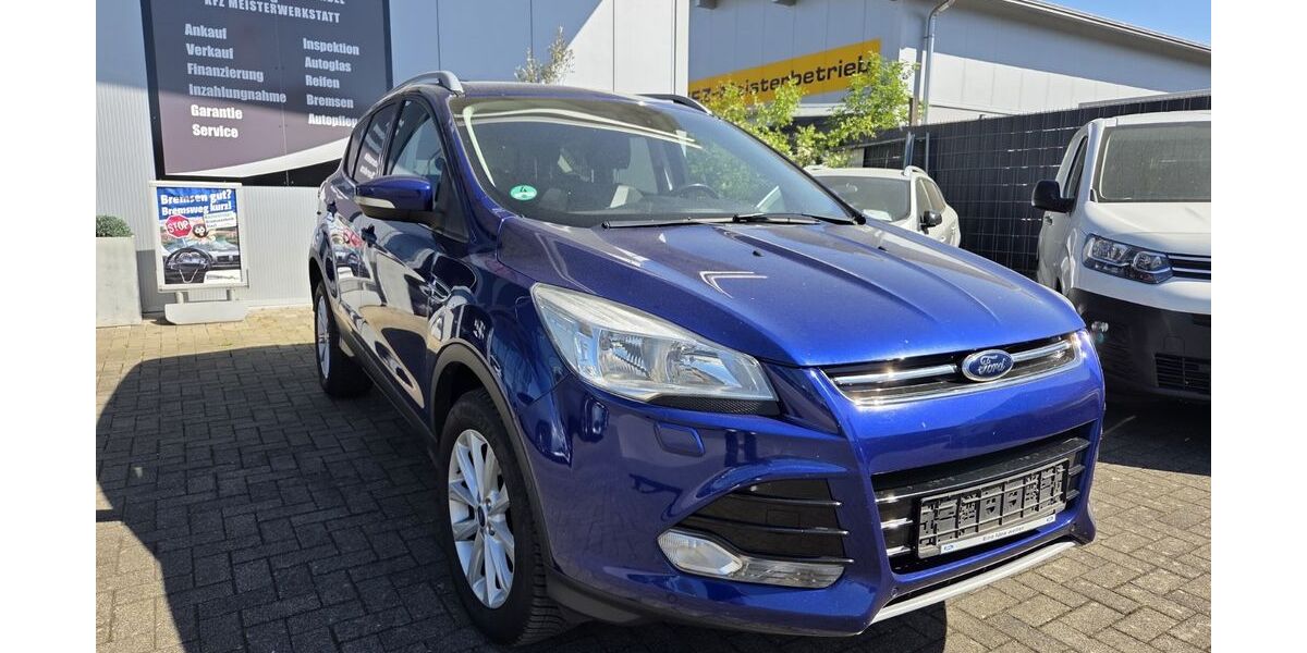 Ford Kuga 258.191 km 5.800 &euro; Sankt Augustin 53757