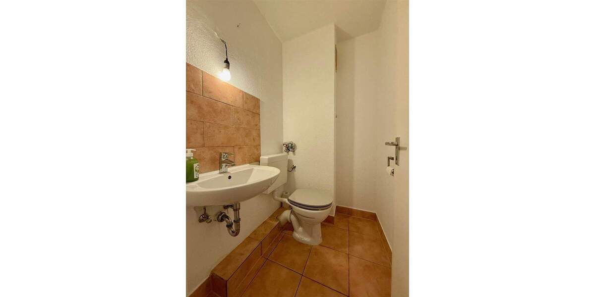 Bezugsfreie 5-Raum-Whg. mit Essbereich, Balkon, und EBK Henri-Dunant-Allee, Kronshagen 4 zimmer