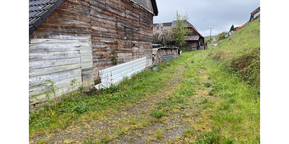 Bauernhaus, Landhaus Bad Berleburg - 5 Zimmer, 160 m&sup2;, 250.000&euro; | Angebot:26612835