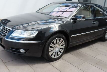 VW Phaeton
