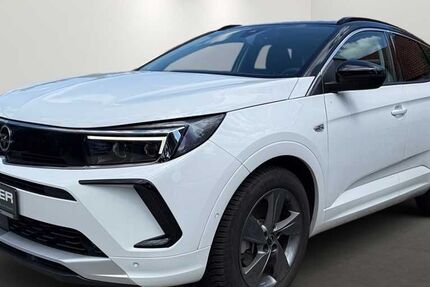 Opel Grandland (X) 17.090 km 23.590 &euro; Erding 85435