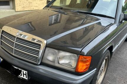 Mercedes-Benz 190 198.000 km 4.500 &euro; Leipzig 04179
