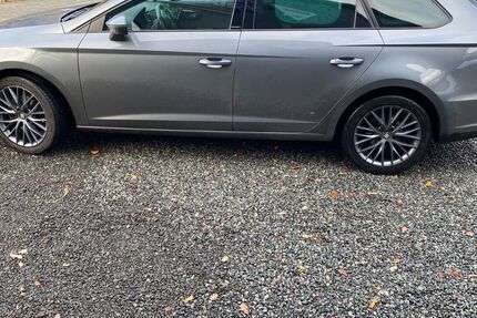 Seat Leon 178.000 km 9.700 &euro; Börger 26904