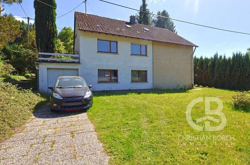 Haus zum Kaufen in Wiehl 255.000 € 168 m²