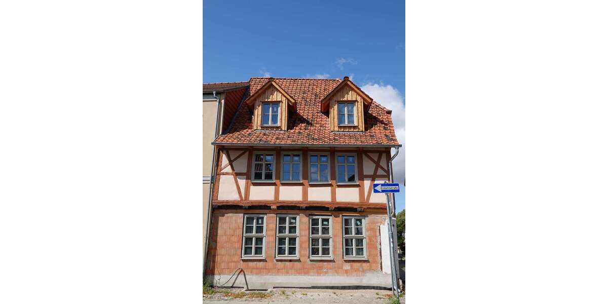 Einfamilienhaus Quedlinburg - 7 Zimmer, 166 m&sup2;, 400.000&euro; | Angebot:27128930