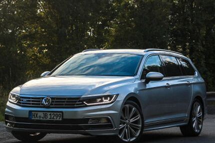 VW Passat 138.500 km 17.500 &euro; Höxter 37671