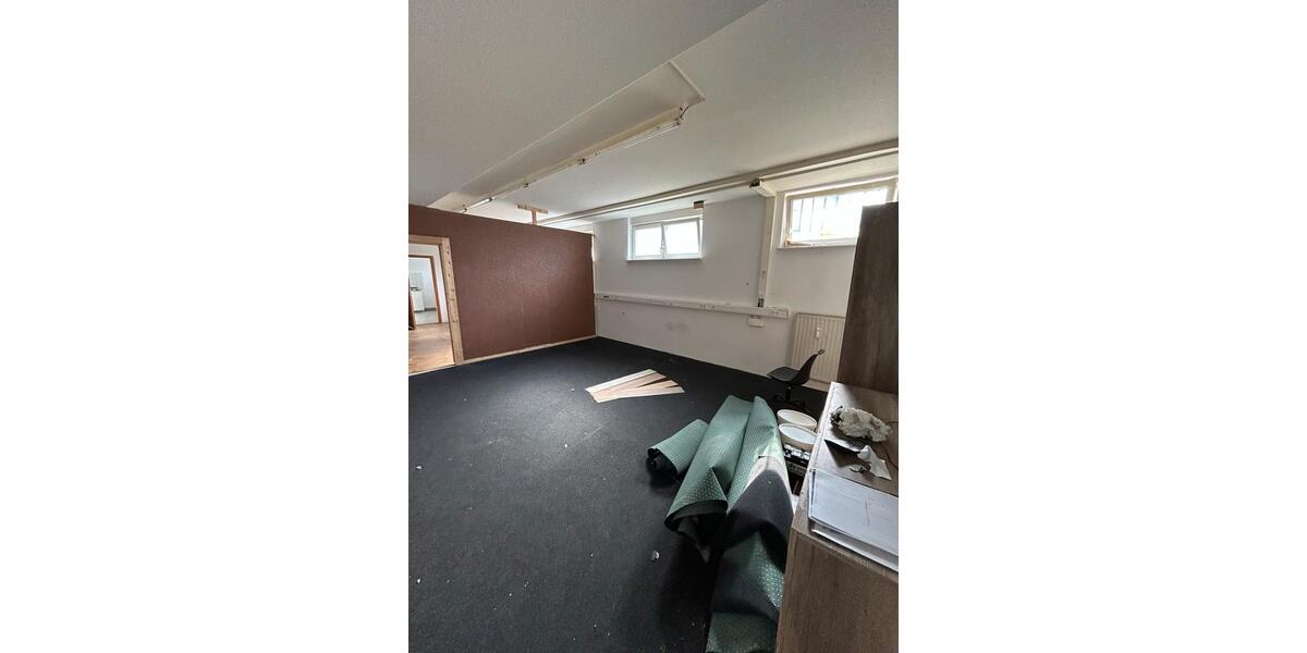 Gewerbeobjekt Metzingen - 270&euro; | Angebot:26268569