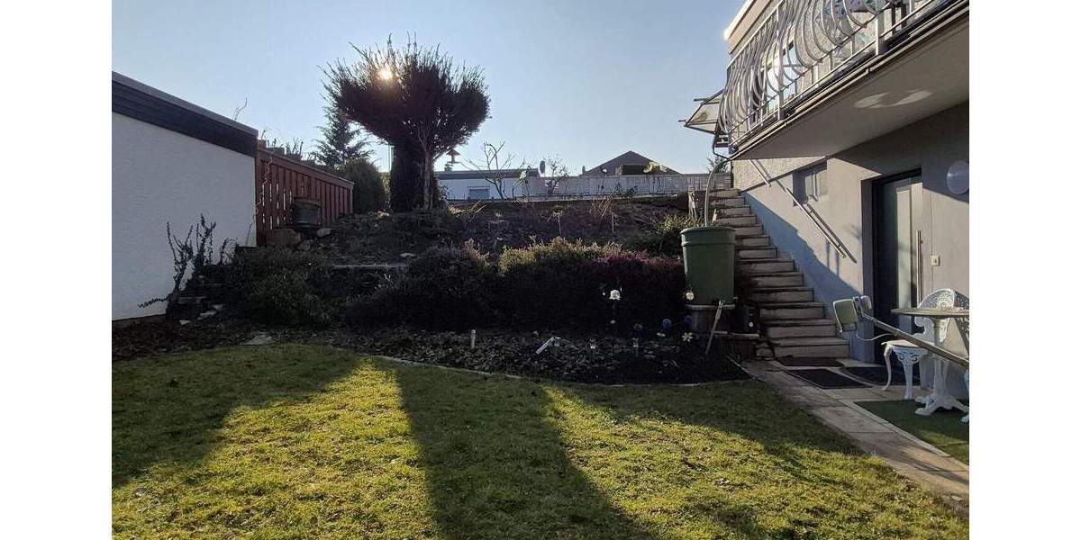 Bungalow Obersulm Willsbach - 6 Zimmer, 165 m&sup2;, 540.000&euro; | Angebot:25682734