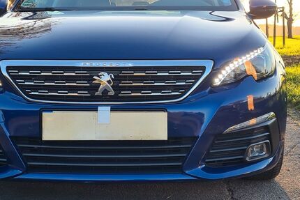 Peugeot 308 123.400 km 12.200 € Bonn 53121