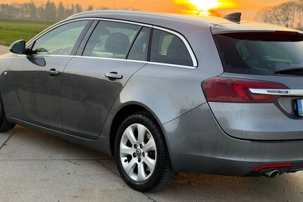 Opel Insignia 162.600 km 7.999 &euro; Kellinghusen 25548