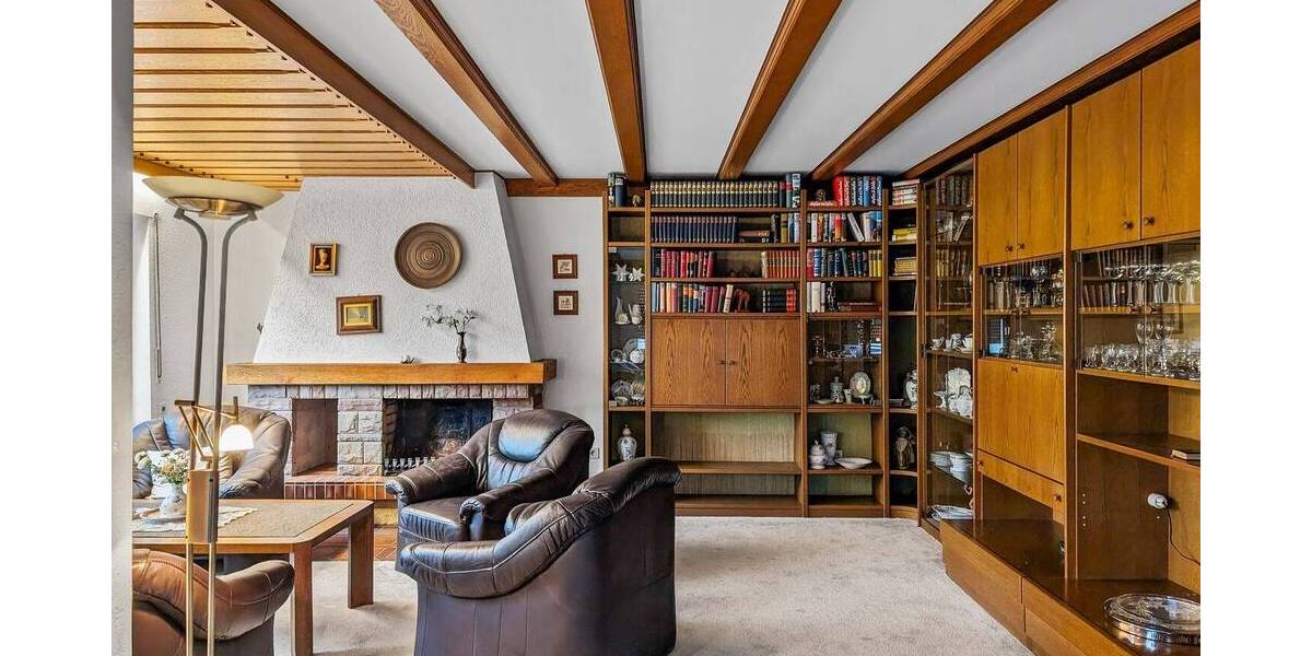 Einfamilienhaus Biedenkopf Wallau - 7 Zimmer, 259 m&sup2;, 1.200&euro; | Angebot:23596514