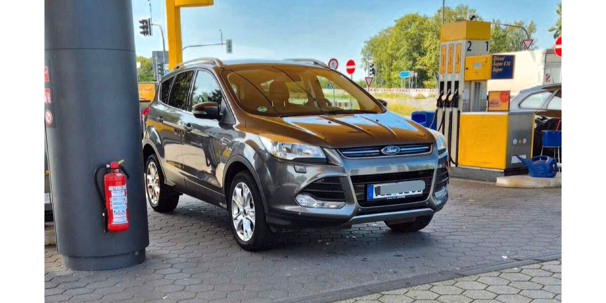 Ford Kuga 159.950 km 8.999 &euro; Willich 47877