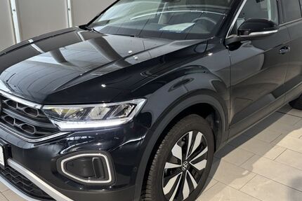 VW T-Roc 24.308 km 25.990 &euro; Wilhelmshaven 26389