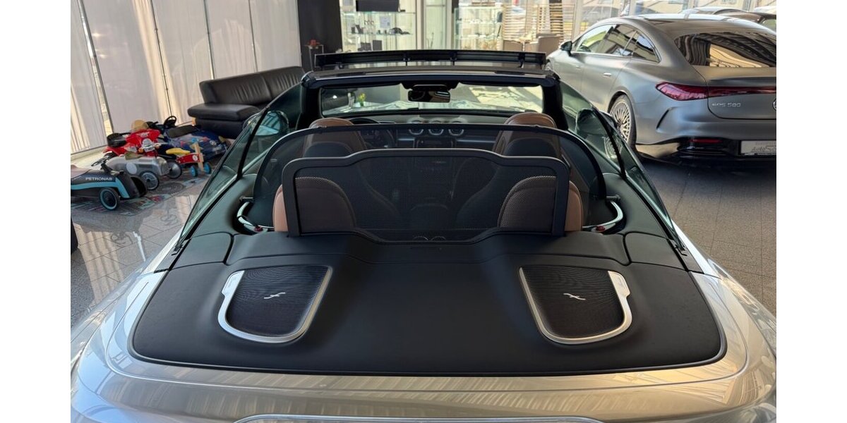 Mercedes-Benz CLE 300 4Matic Cabrio AMG+Burmester+Night+360° Edi 4.000 km 69.900 &euro; Westendorf 86707