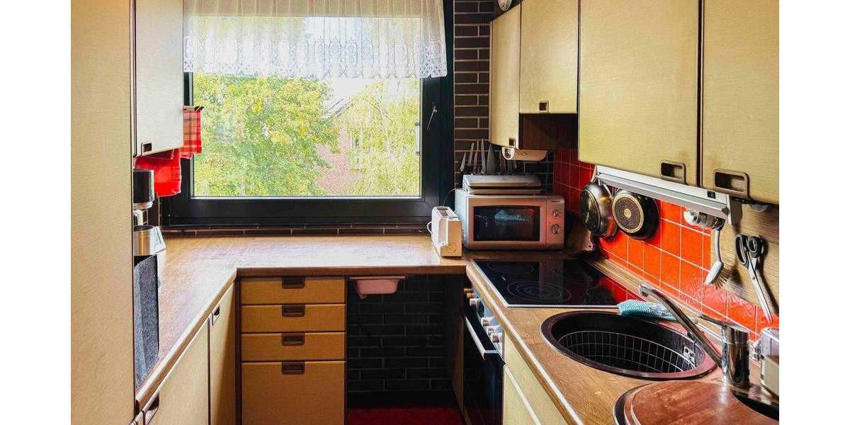 Etagenwohnung Neuss Rosellen - 2 Zimmer, 79 m&sup2;, 240.000&euro; | Angebot:24810351