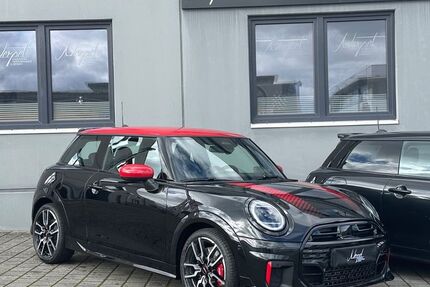 Mini John Cooper Works 4.021 km 35.994 &euro; Landshut-Ergolding 84030