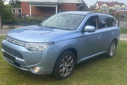 Mitsubishi Outlander 43.000 km 15.990 &euro; Oberkrämer 16727