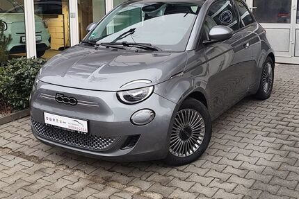 Fiat 500e 10.000 km 18.950 &euro; Rosenheim 83022