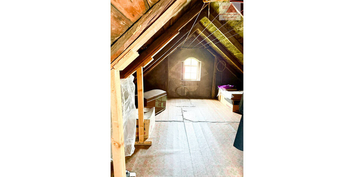 Mehrfamilienhaus, Wohnhaus Scharfenstein Scharfenstein - 9 Zimmer, 231 m&sup2;, 120.000&euro; | Angebot:25688237